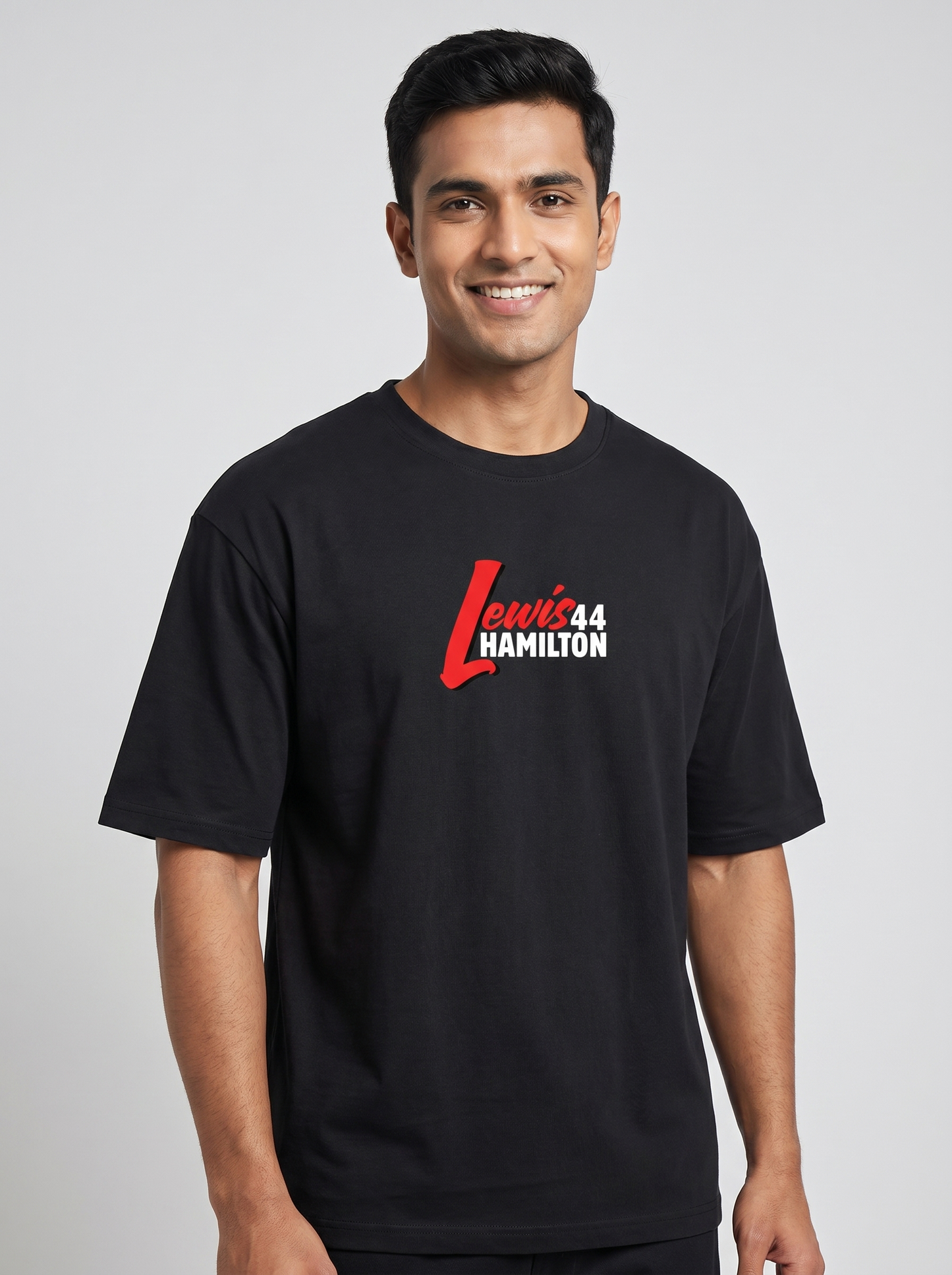 LEWIS HAMILTON "LH44" SCUDERIA FERRARI OVERSIZED GRPHIC TSHIRT
