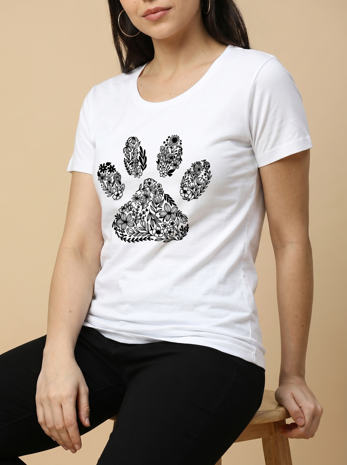 MANDALA PATTERN PAW PRINTED WOMEN'S CLASSIC GRAPHIC TEE